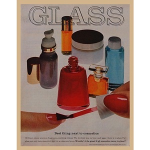 1962&#039; COSMETICS CAME IN GLASS
